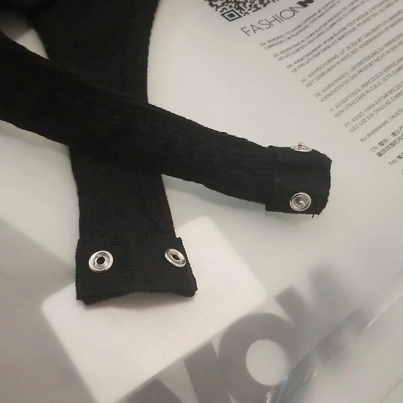 Fashion Nova ribbed bodysuit - Picture 3 of 4